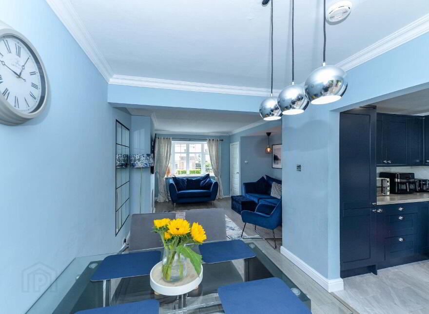18 Cherryhill Crescent, Dundonald, Belfast, BT16 1JQ