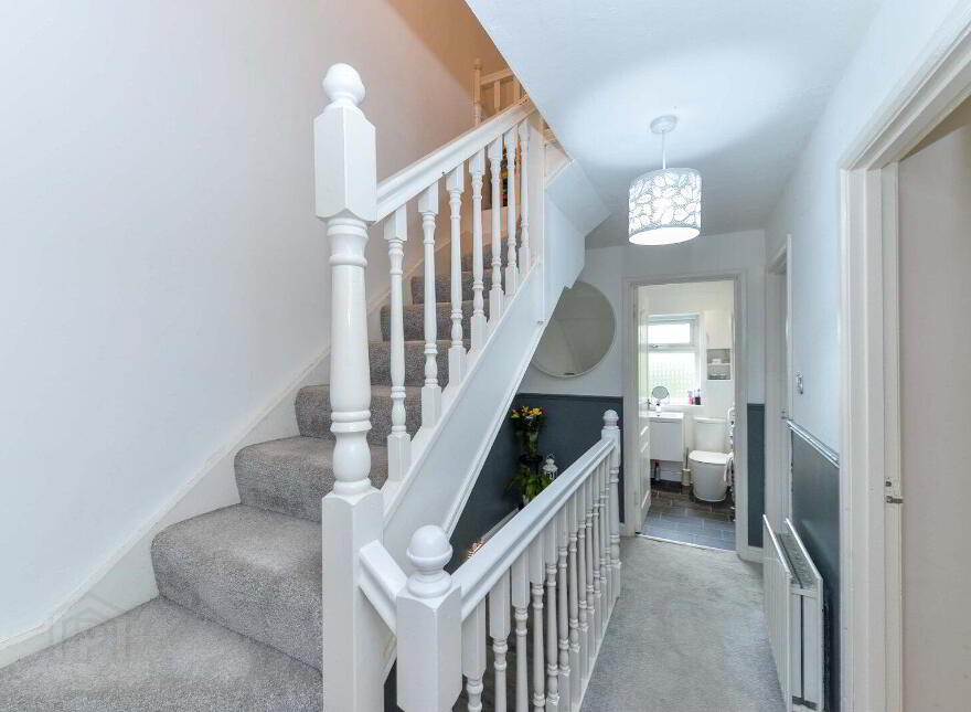 18 Cherryhill Crescent, Dundonald, Belfast, BT16 1JQ