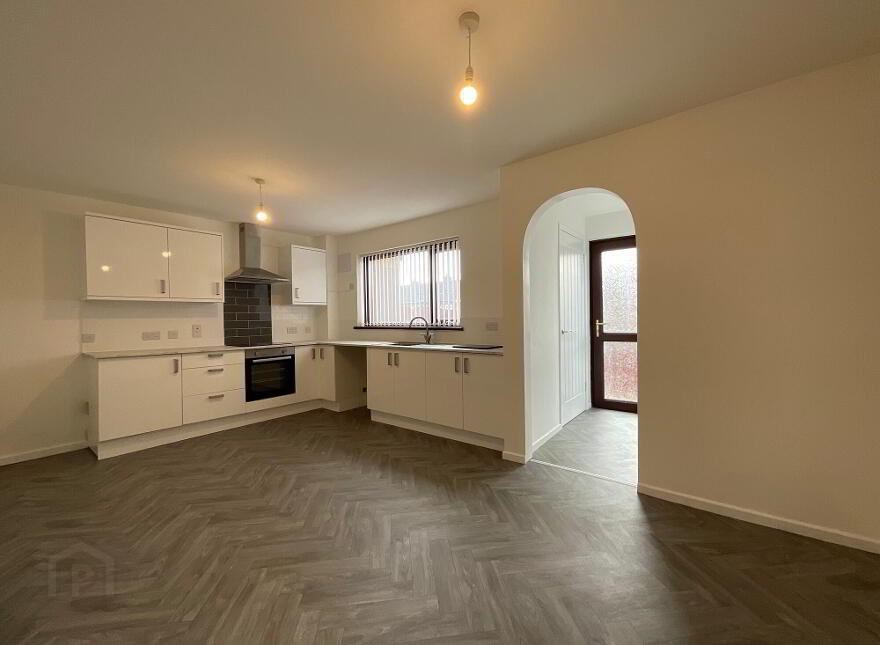 5 Oregon Gardens, Belfast, BR13 3HJ