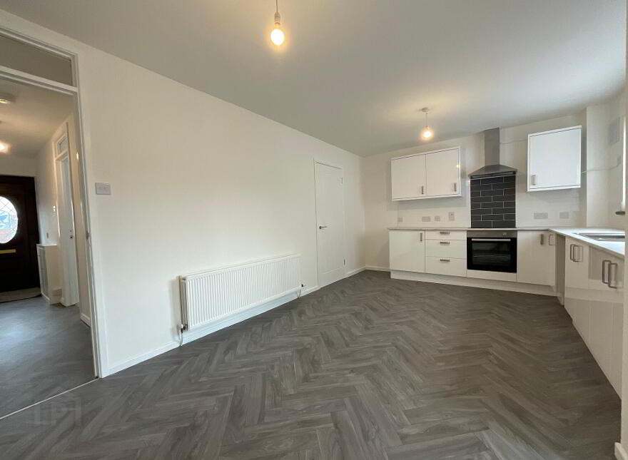 5 Oregon Gardens, Belfast, BR13 3HJ
