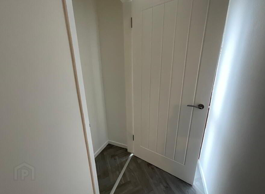 5 Oregon Gardens, Belfast, BR13 3HJ