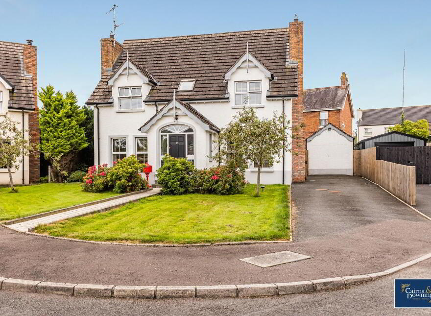 17 Church Meadows, Dromore, BT25 1LZ