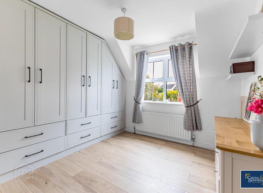 17 Church Meadows, Dromore, BT25 1LZ