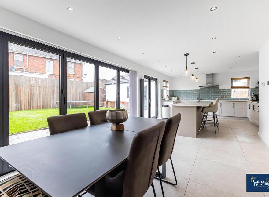 17 Church Meadows, Dromore, BT25 1LZ