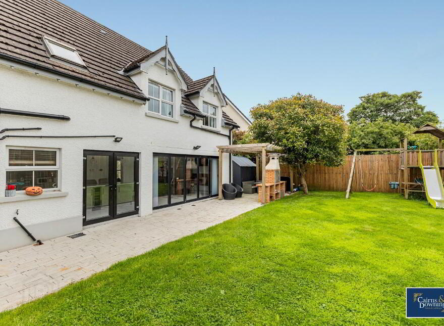 17 Church Meadows, Dromore, BT25 1LZ