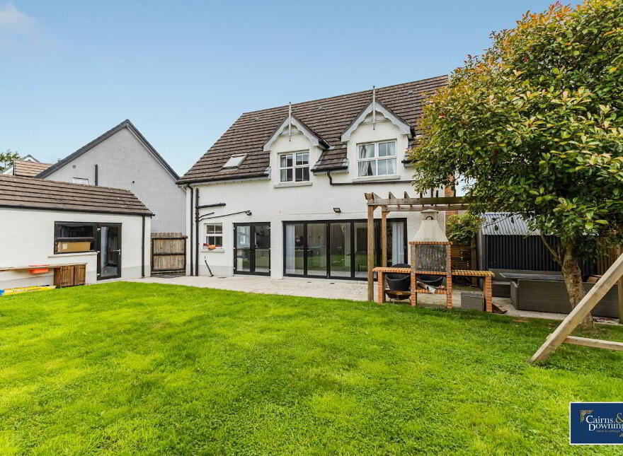 17 Church Meadows, Dromore, BT25 1LZ