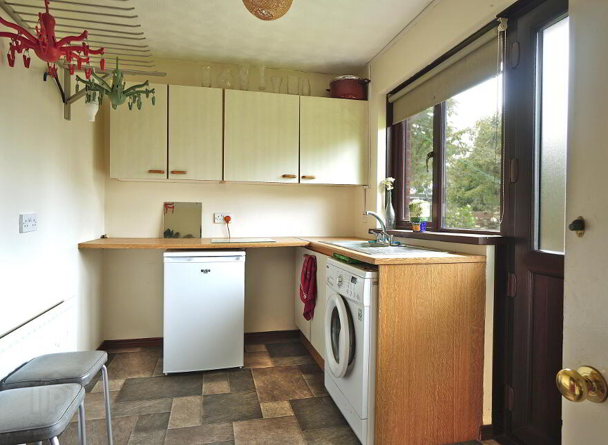 12 Old Manse Road, Newtownabbey, BT37 0RU