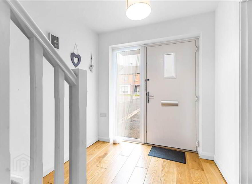 10 St James Place, Royal Hillsborough, BT26 6TL