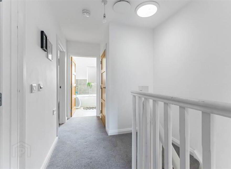 10 St James Place, Royal Hillsborough, BT26 6TL
