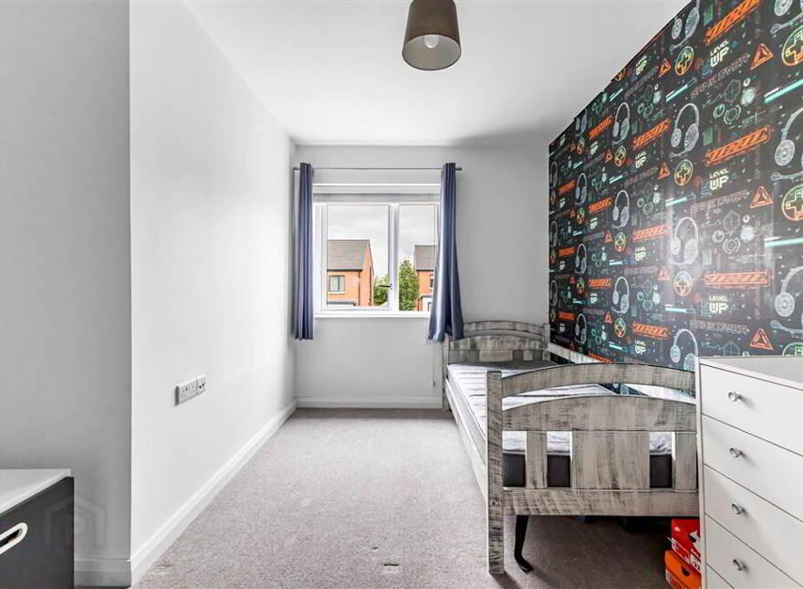 10 St James Place, Royal Hillsborough, BT26 6TL