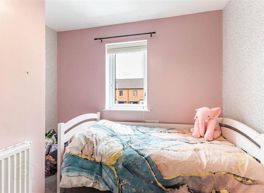 10 St James Place, Royal Hillsborough, BT26 6TL