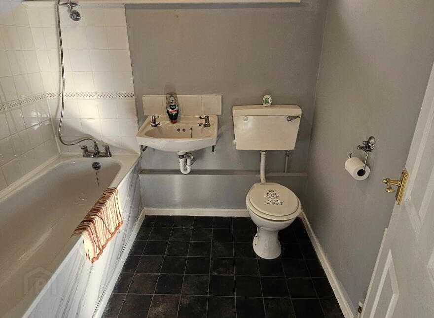 22 Kellburn Park, Burnside, BT39 0SJ