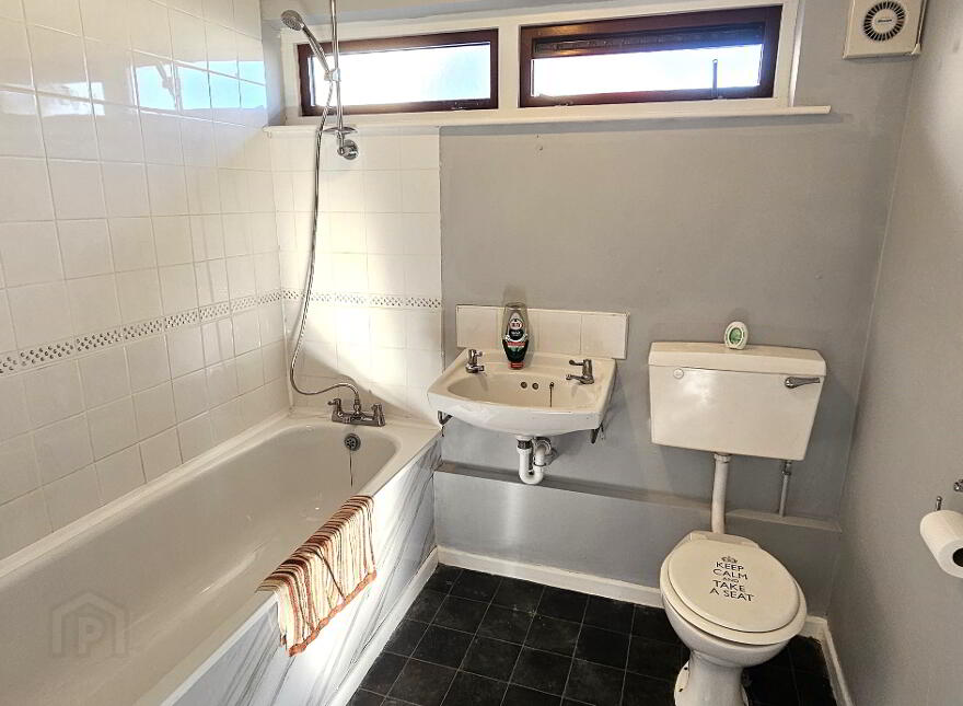 22 Kellburn Park, Burnside, BT39 0SJ