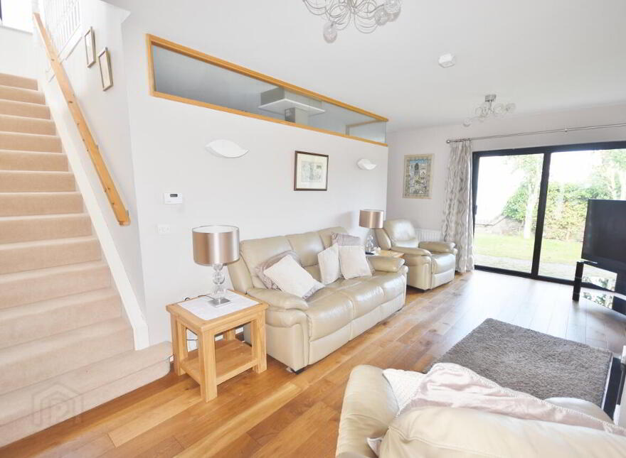 6 Cuirt Na Sionna, Tarbert, V31WK46