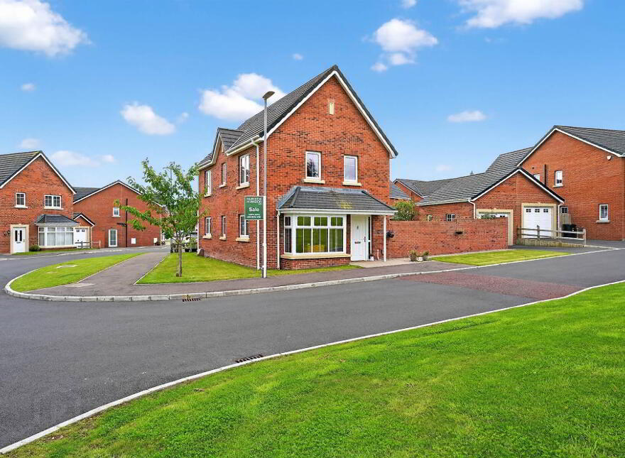 18 Manse Gate, Newtownards, BT23 4DG photo