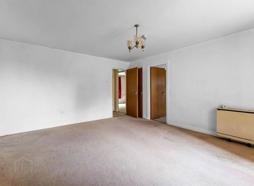 11 Waverley Court, Lisburn, BT28 1TF