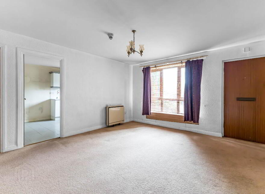 11 Waverley Court, Lisburn, BT28 1TF