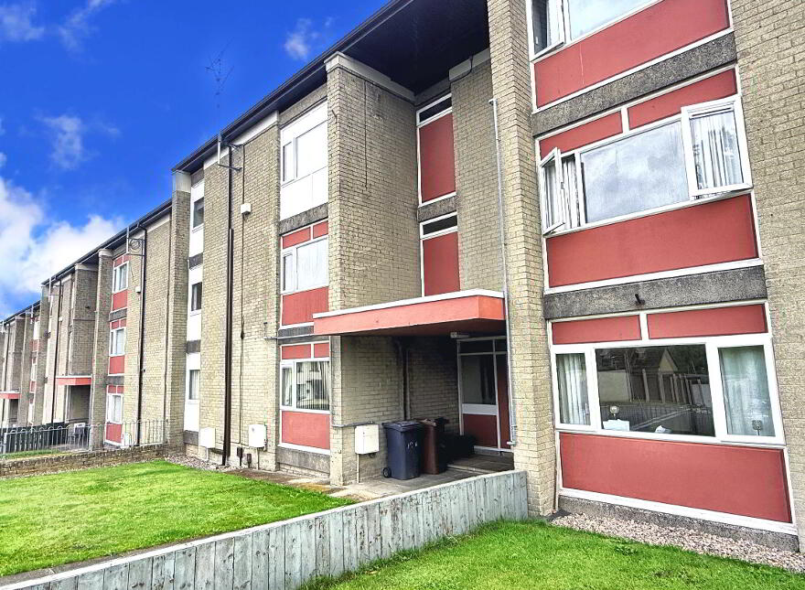 19c Inchcolm Avenue, Ballymena, BT42 4AF photo