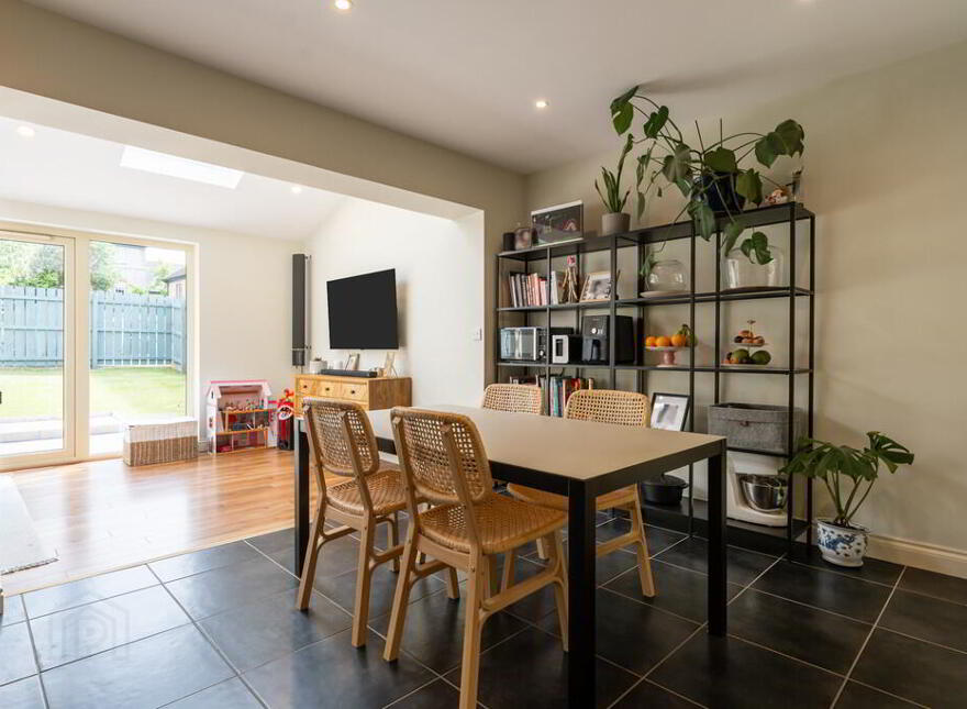 114 Coopers Mill Court, Dundonald, Belfast, BT16 1SZ