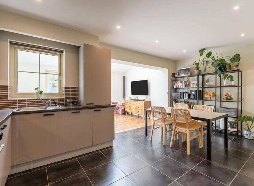 114 Coopers Mill Court, Dundonald, Belfast, BT16 1SZ