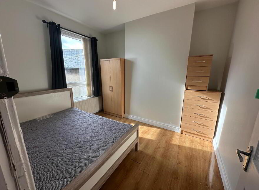 Rooms, 17b Rugby Avenue, Belfast, BT7 1RD