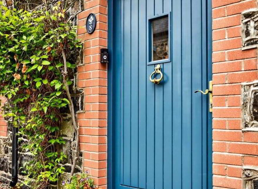 8 Somerset Mews, Coleraine, BT51 3LX