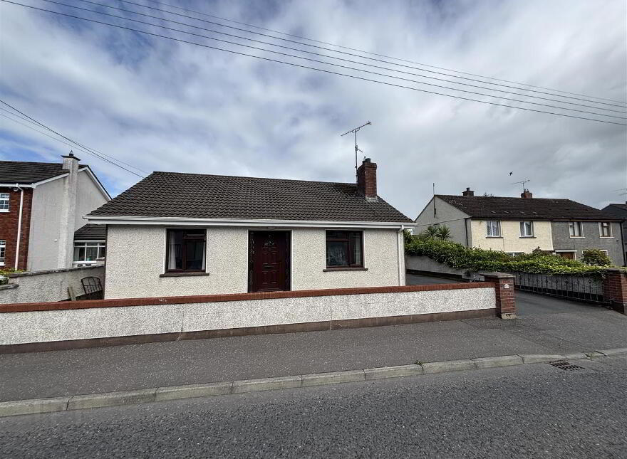 32 Dundalk Road, Crossmaglen, Newry, BT35 9HL photo
