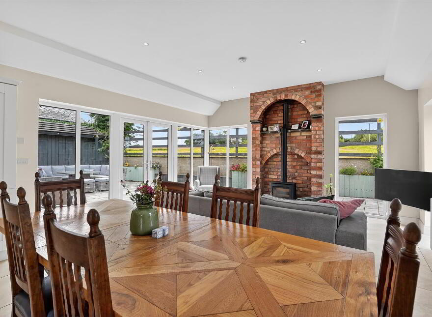 67 Mill Road, Carryduff, Belfast, BT8 8HL