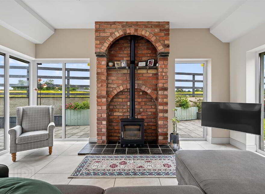 67 Mill Road, Carryduff, Belfast, BT8 8HL