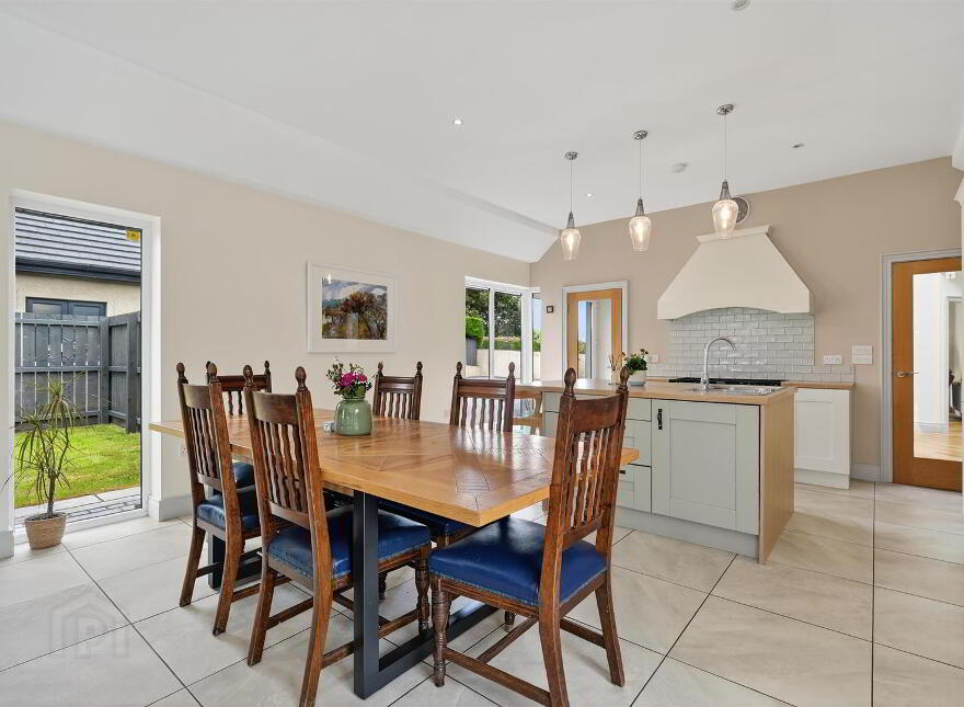 67 Mill Road, Carryduff, Belfast, BT8 8HL