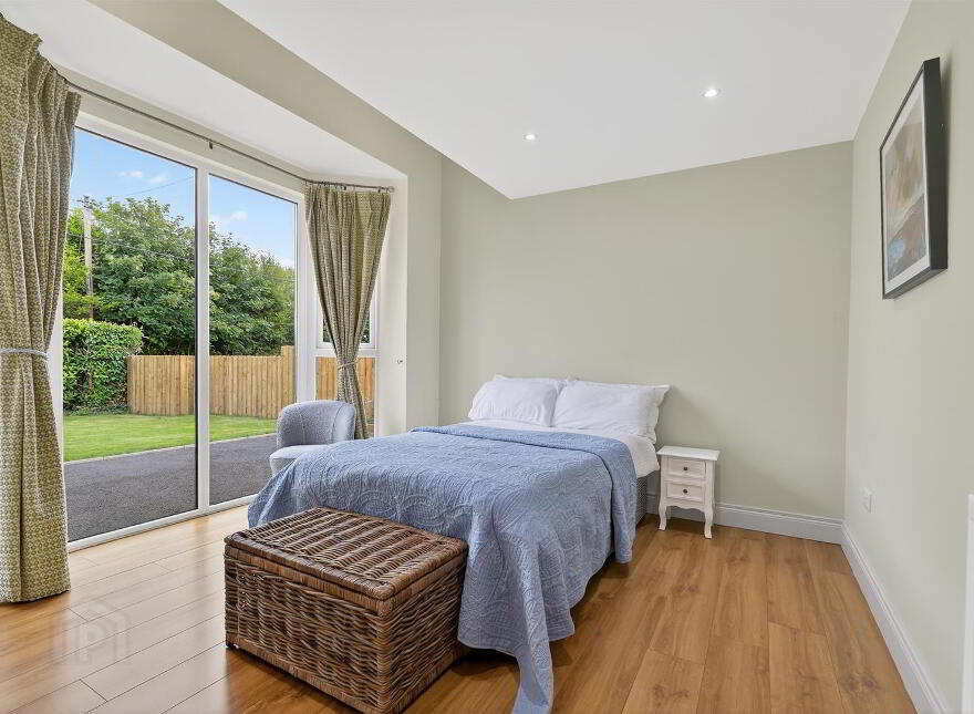 67 Mill Road, Carryduff, Belfast, BT8 8HL