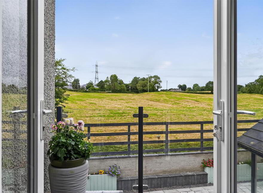 67 Mill Road, Carryduff, Belfast, BT8 8HL