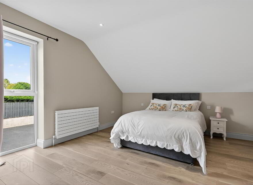 67 Mill Road, Carryduff, Belfast, BT8 8HL