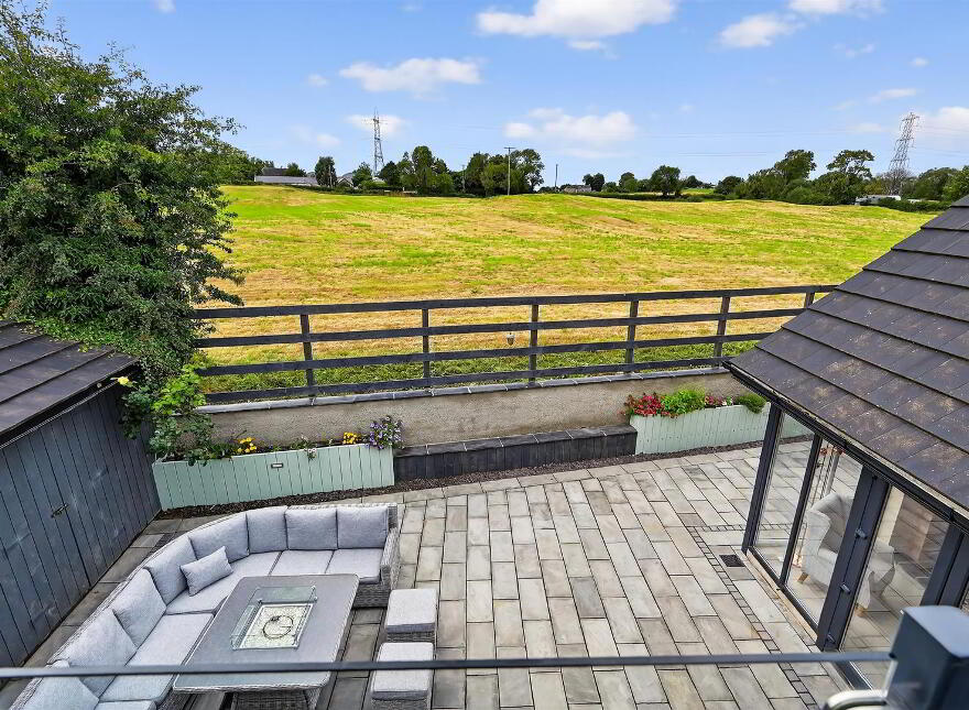 67 Mill Road, Carryduff, Belfast, BT8 8HL