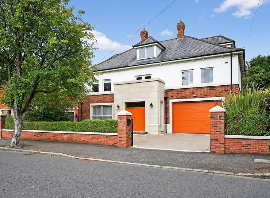43 Bristow Park, Belfast, BT9 6TG photo