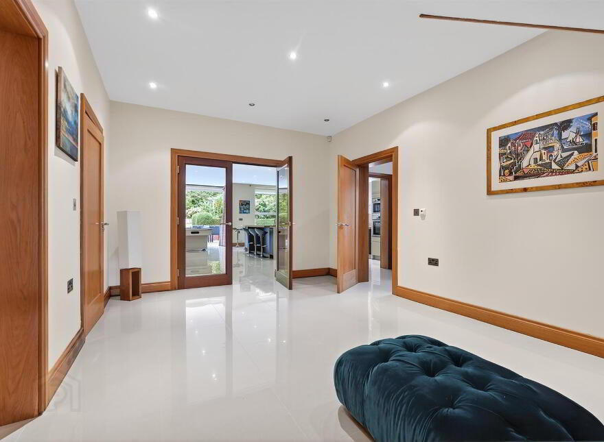 43 Bristow Park, Belfast, BT9 6TG