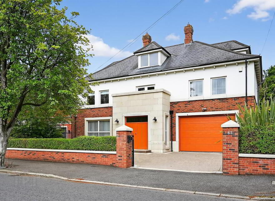 43 Bristow Park, Belfast, BT9 6TG