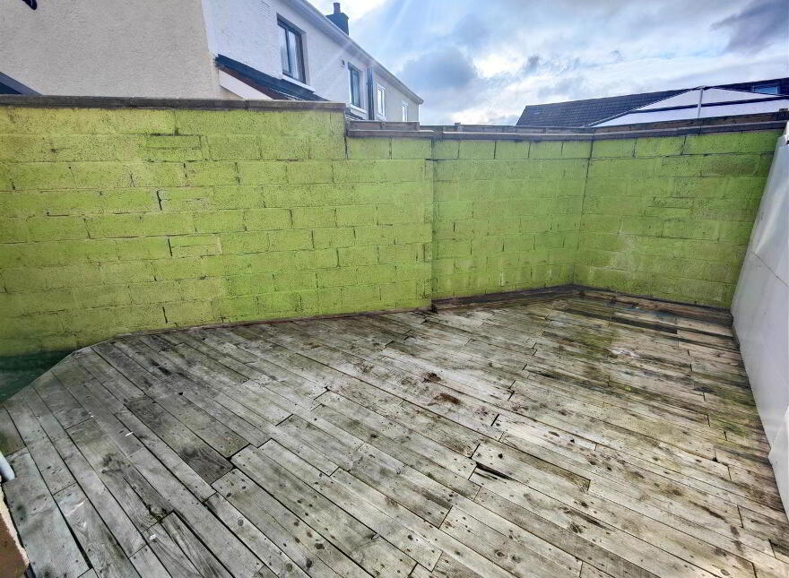 60 Silverstream Avenue, Belfast, BT14 8GP