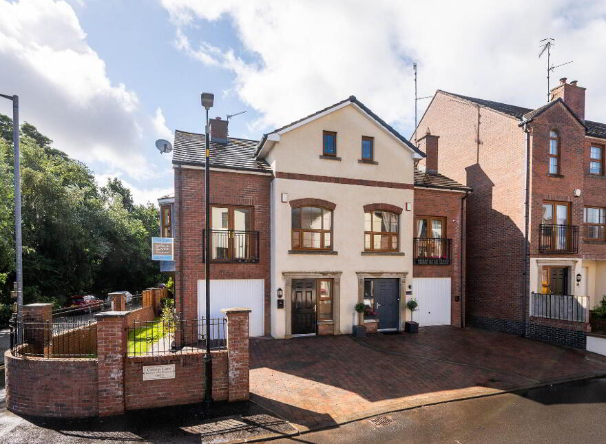 2 Cutters Lane, Belfast, BT9 5JG photo