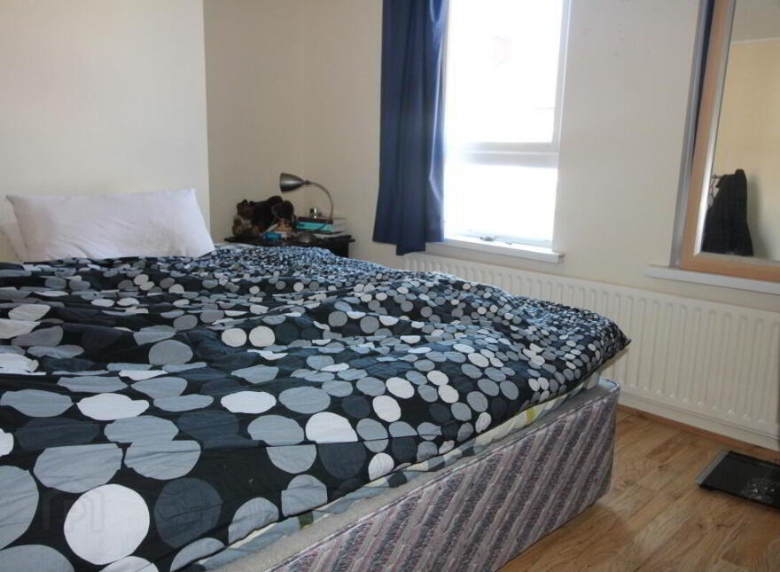 72 Edinburgh Street, Belfast, BT9 7DT