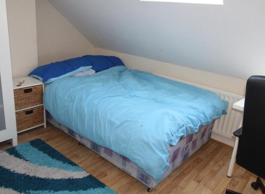 72 Edinburgh Street, Belfast, BT9 7DT
