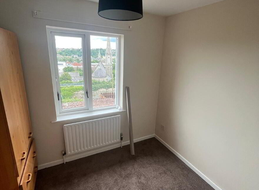 24 Barcroft Park, Newry, BT35 8EN