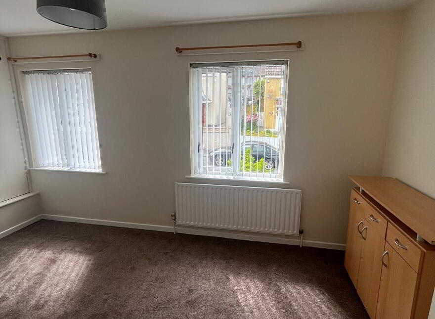 24 Barcroft Park, Newry, BT35 8EN