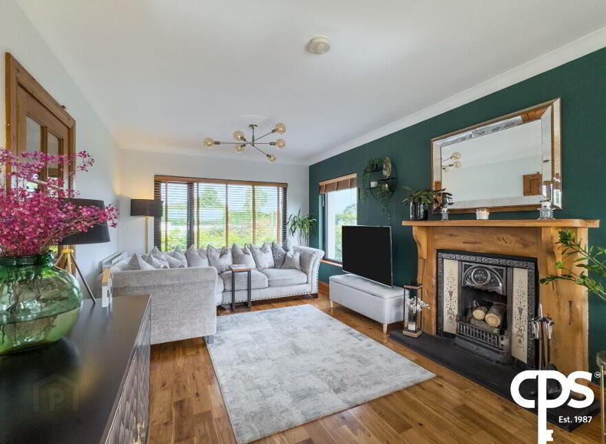 57 Tullynore Road, Hillsborough, BT26 6QE