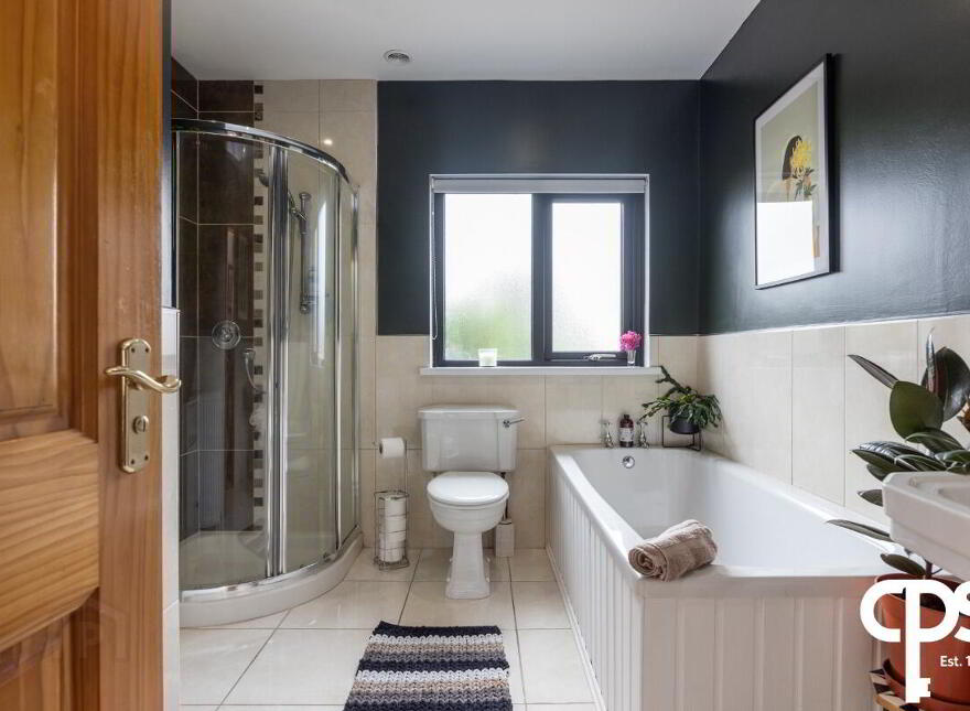 57 Tullynore Road, Hillsborough, BT26 6QE