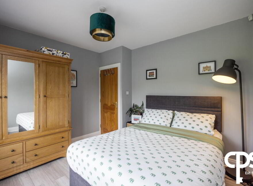 57 Tullynore Road, Hillsborough, BT26 6QE
