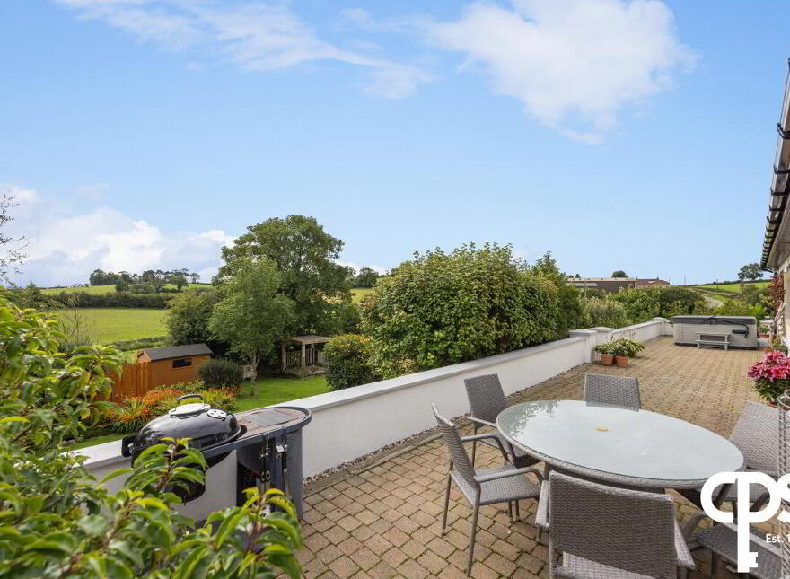 57 Tullynore Road, Hillsborough, BT26 6QE