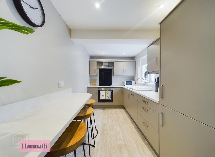 Room 4, 46 Portmore Street, Portadown, Craigavon, BT62 3NF