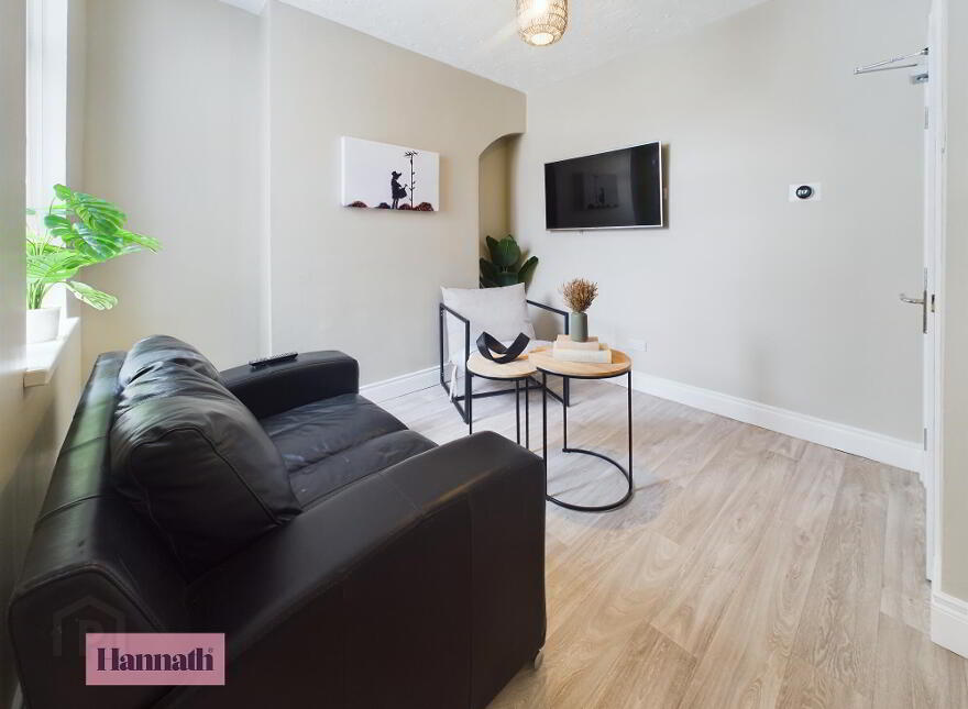 Room 4, 46 Portmore Street, Portadown, Craigavon, BT62 3NF