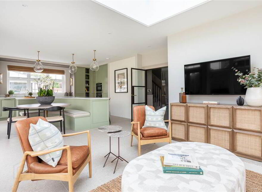 Site4 Former Show Home, Hampton Park, Rosetta, Belfast, BT7 3JP